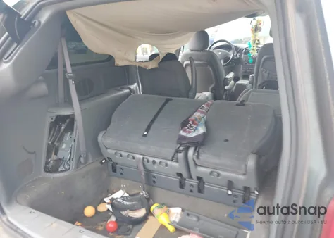 2006 Dodge Grand Caravan Sxt z USA, uszkodzony, nr VIN 2D4GP44L06R870368